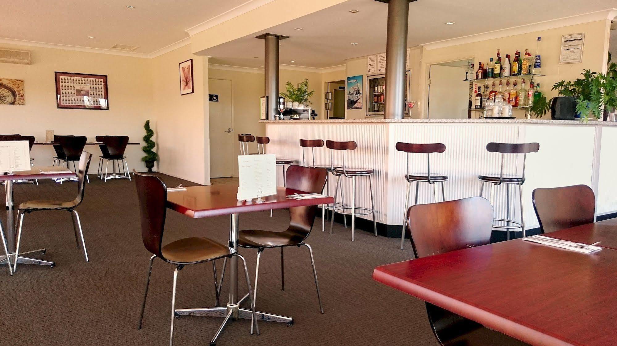 Country Roads Motor Inn Goondiwindi Ngoại thất bức ảnh