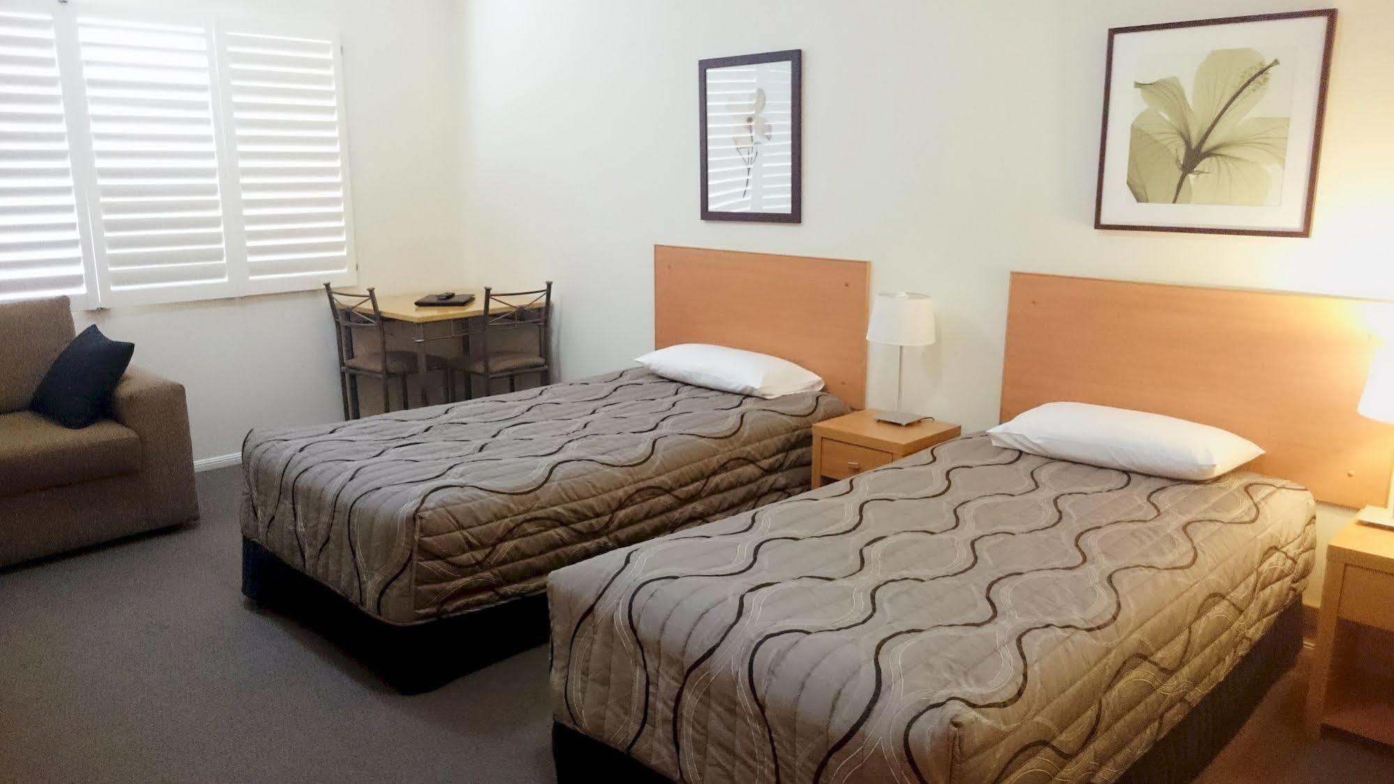 Country Roads Motor Inn Goondiwindi Ngoại thất bức ảnh
